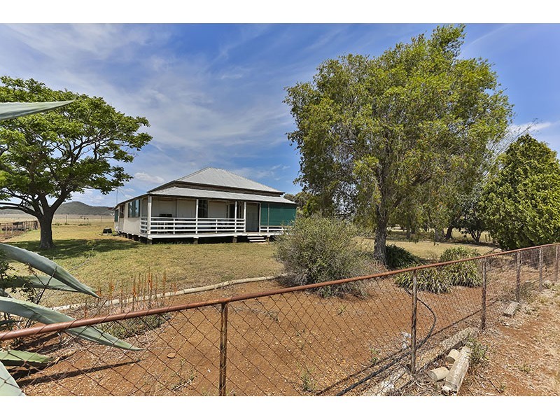 56 Newport Road, Clifton QLD 4361