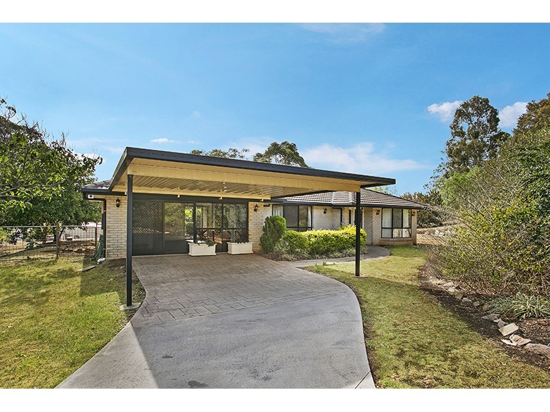 3 Palmer Drive, Highfields QLD 4352