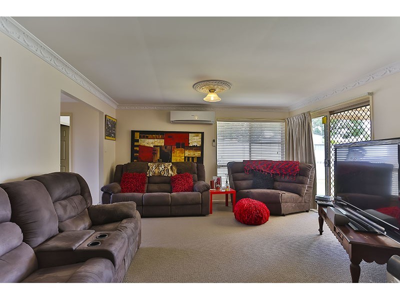 140 Hursley Road, Glenvale QLD 4350