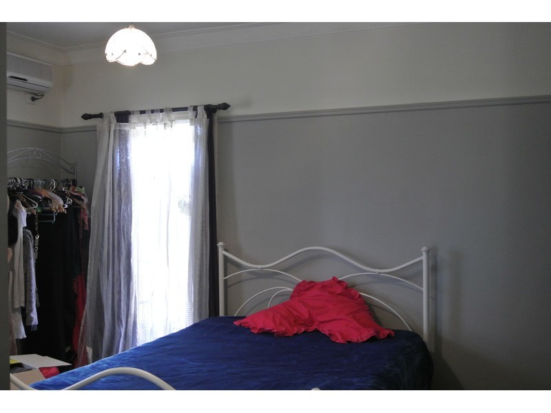 2 Third Avenue, Harristown QLD 4350