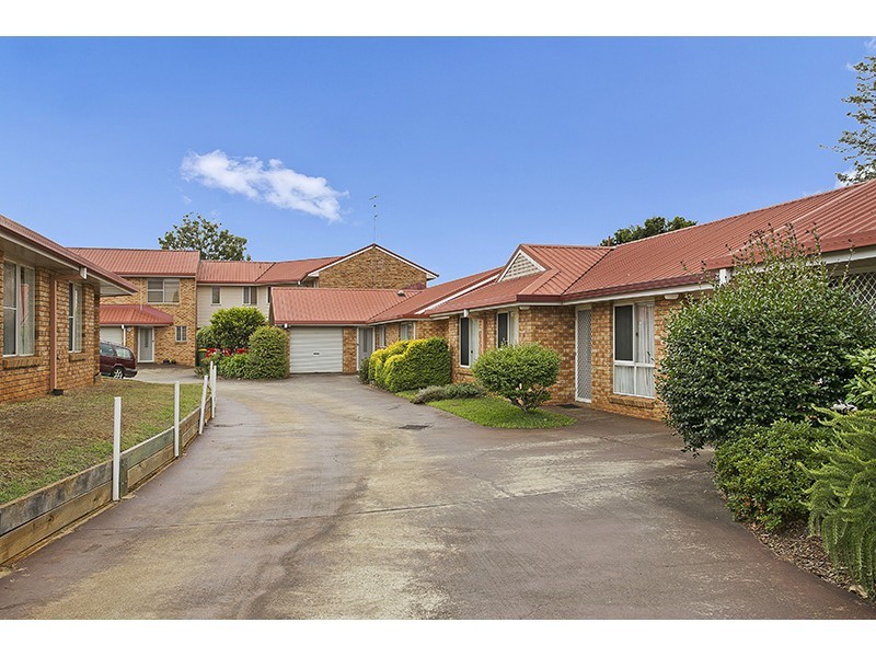 Unit 6/31 Gladstone Street, Newtown QLD 4350