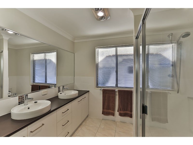 10 Whitman Street, Westbrook QLD 4350
