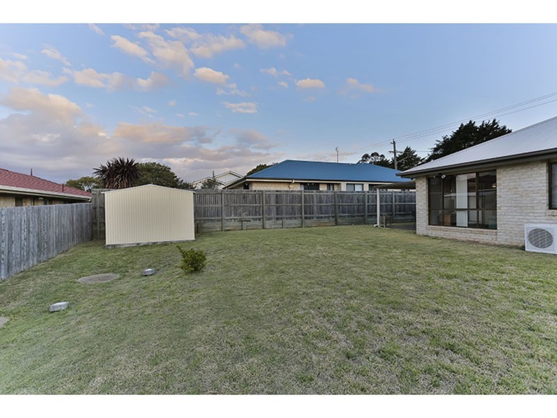 79 Pillar Street, Middle Ridge QLD 4350