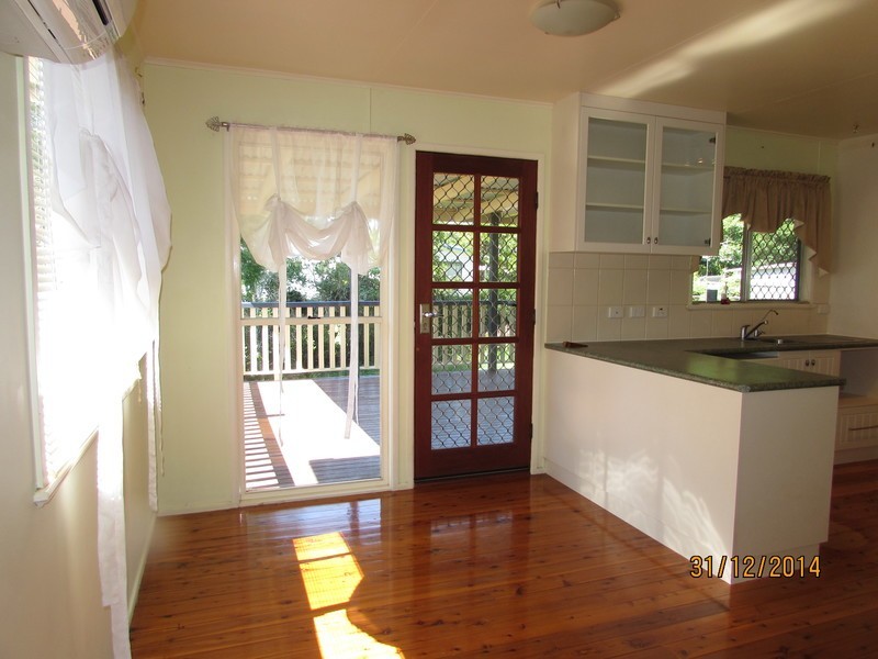 12 Mcnamara Street, Centenary Heights QLD 4350