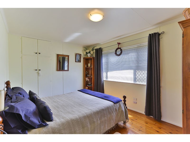 12 Mcnamara Street, Centenary Heights QLD 4350