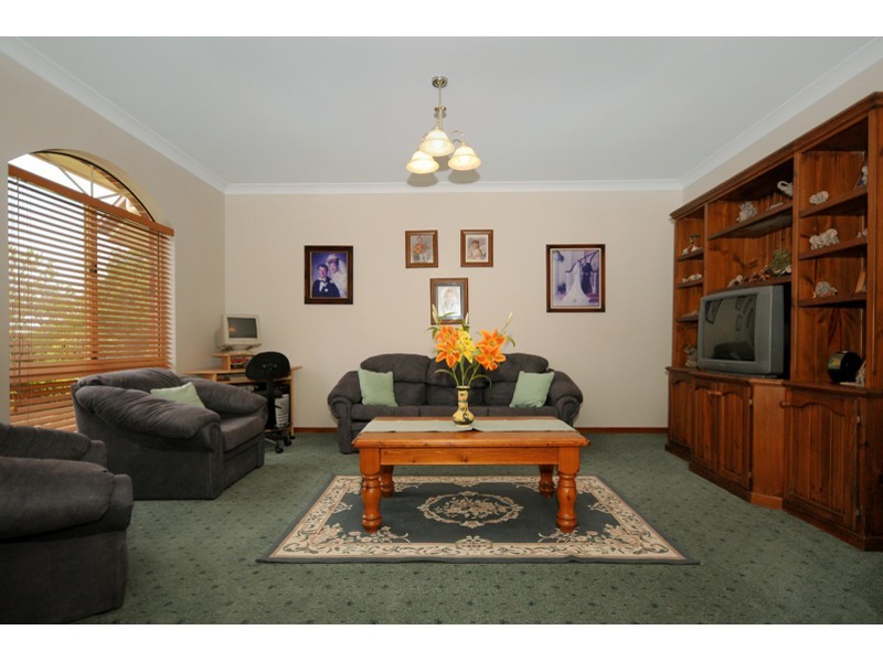 2 Glenmorgan Court, Glenvale QLD 4350