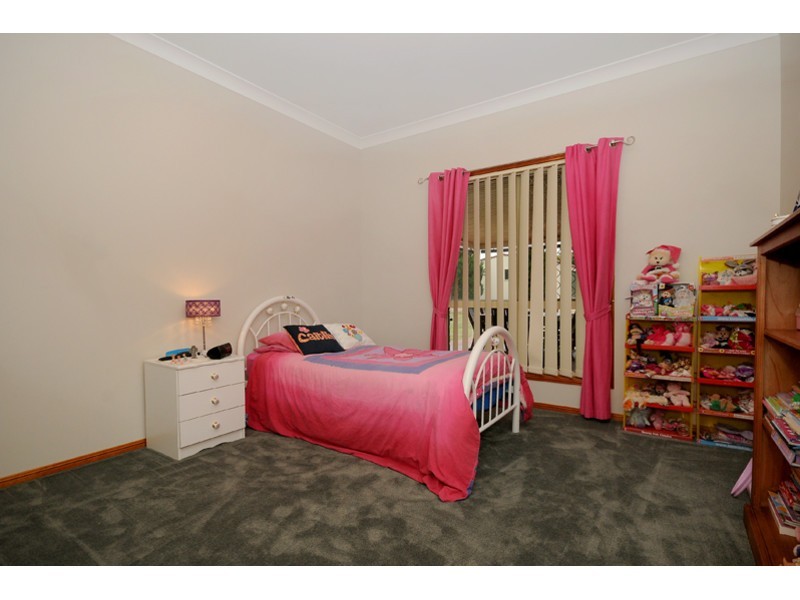 2 Glenmorgan Court, Glenvale QLD 4350