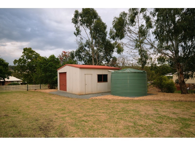 2 Glenmorgan Court, Glenvale QLD 4350