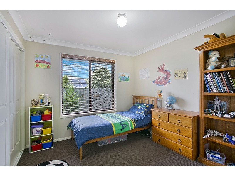 27 Schaefer Court, Westbrook QLD 4350