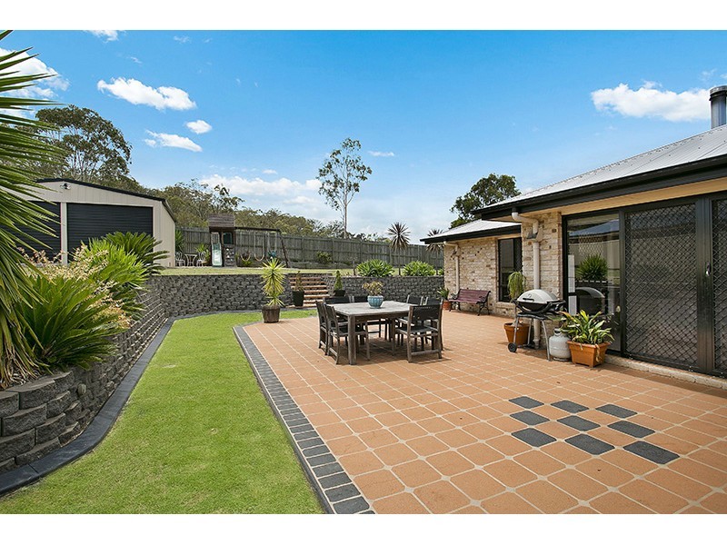 27 Schaefer Court, Westbrook QLD 4350