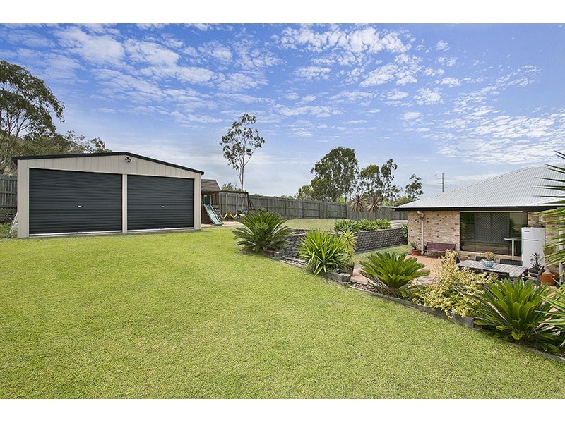 27 Schaefer Court, Westbrook QLD 4350