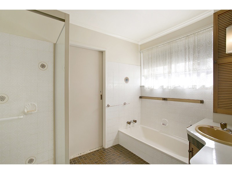 17 Parsons Street, Rangeville QLD 4350