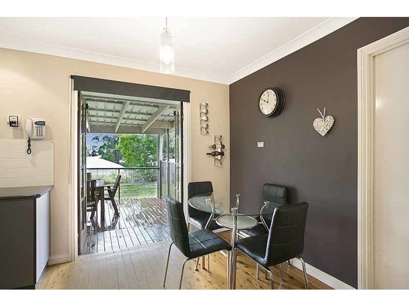 34 Debra Street, Centenary Heights QLD 4350