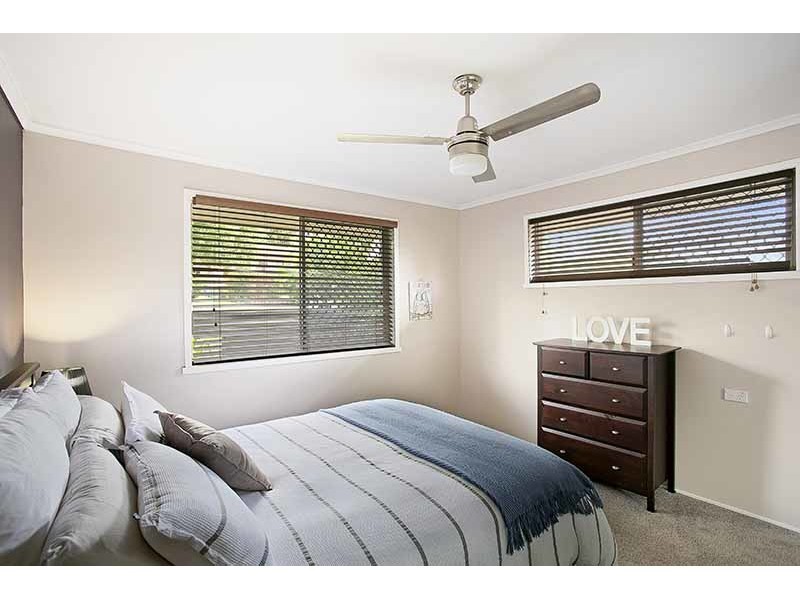 34 Debra Street, Centenary Heights QLD 4350