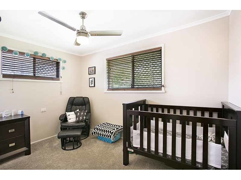 34 Debra Street, Centenary Heights QLD 4350