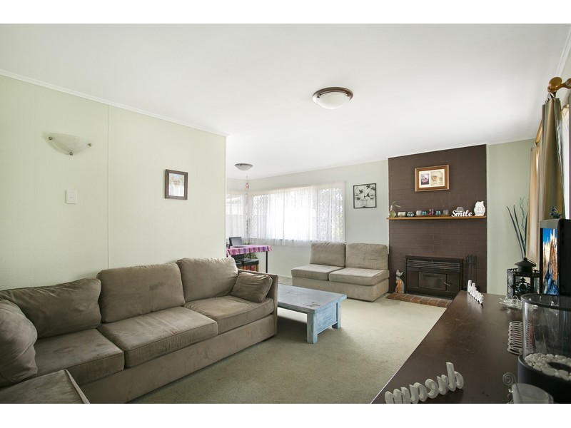 25 Cathro Street, Rockville QLD 4350