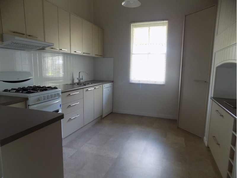 94 Neil Street, Toowoomba City QLD 4350