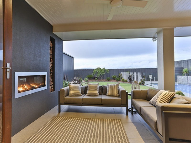 6 Goshawk Drive, Highfields QLD 4352