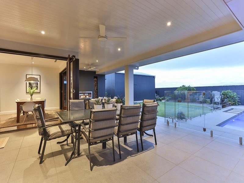 6 Goshawk Drive, Highfields QLD 4352