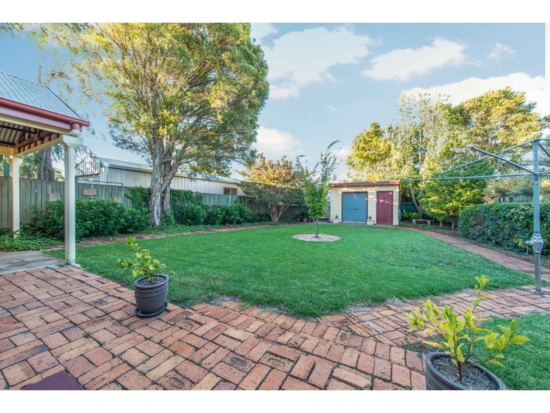 35 Rome Street, Newtown QLD 4350