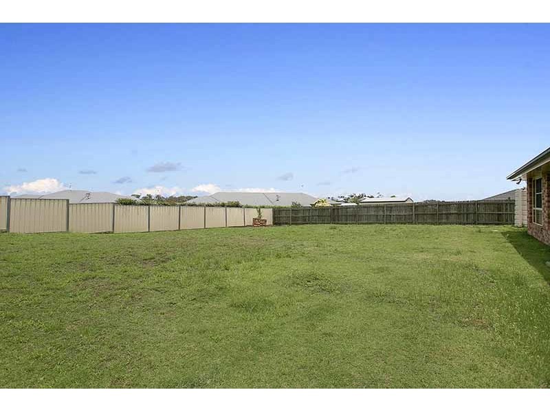 17 Sommariva Street, Westbrook QLD 4350