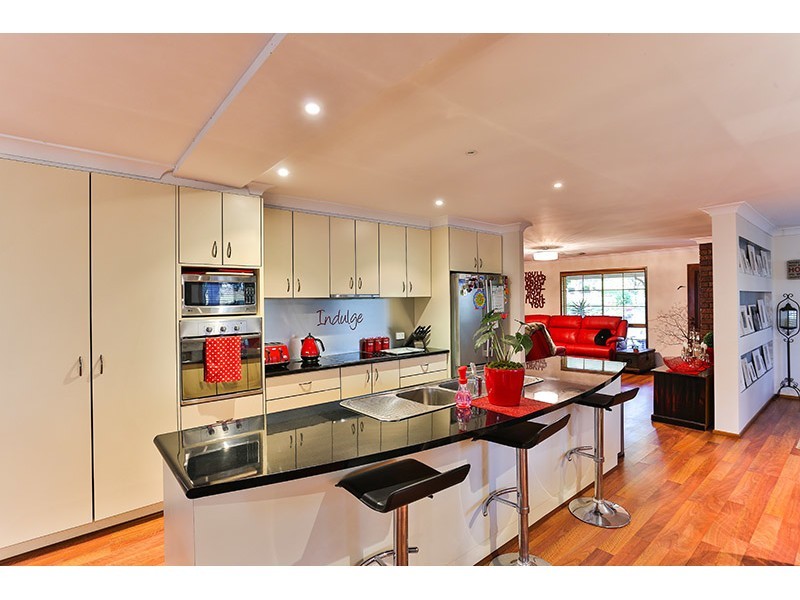 110 Savage Road, Cambooya QLD 4358