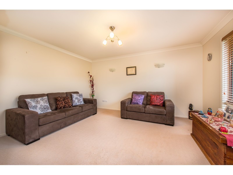 25 Smythe Drive, Highfields QLD 4352