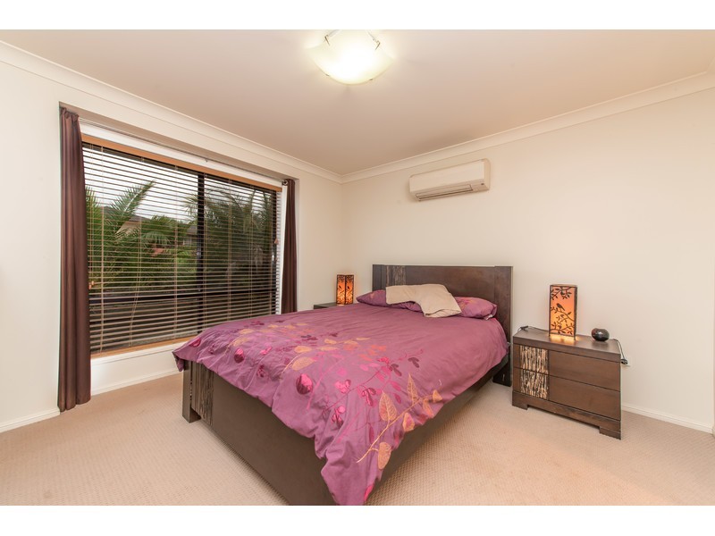 25 Smythe Drive, Highfields QLD 4352