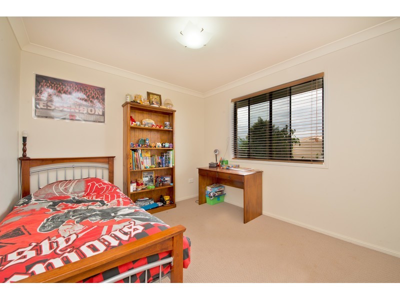 25 Smythe Drive, Highfields QLD 4352