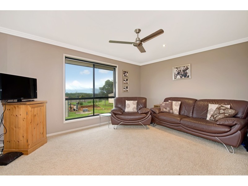 5 Schulz Street, Highfields QLD 4352
