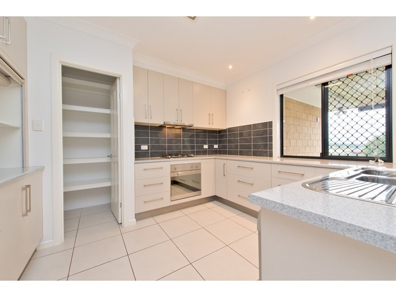 4 Rosella Gardens Drive, Meringandan West QLD 4352