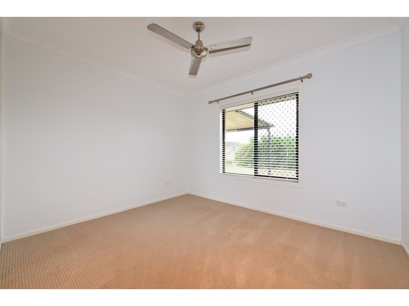 4 Rosella Gardens Drive, Meringandan West QLD 4352