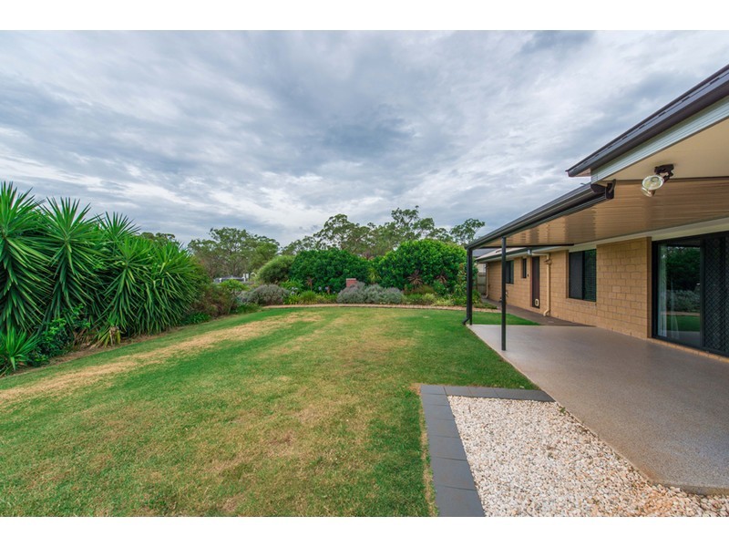 4 Rosella Gardens Drive, Meringandan West QLD 4352