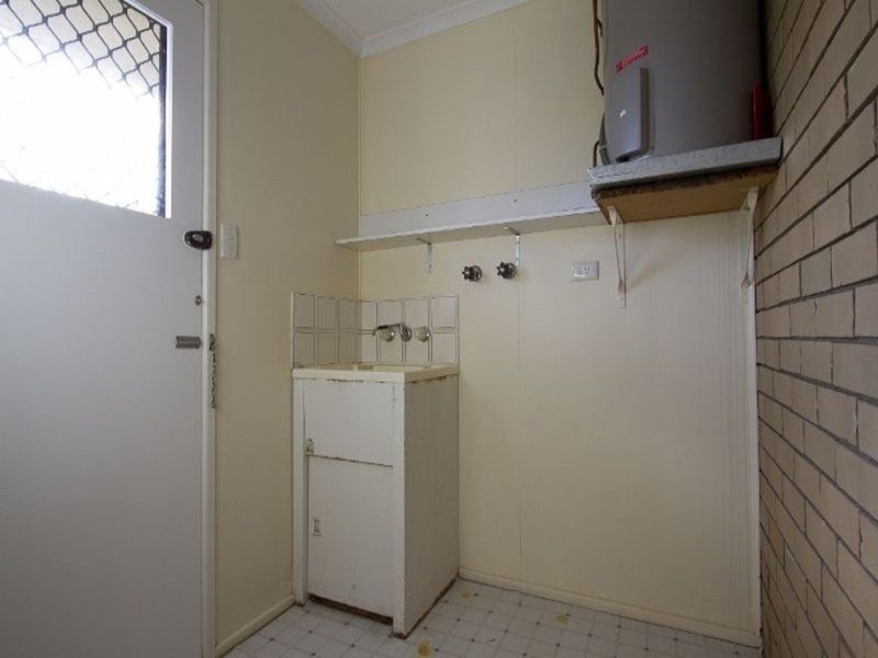 2/15 Gunn Street, Kearneys Spring QLD 4350