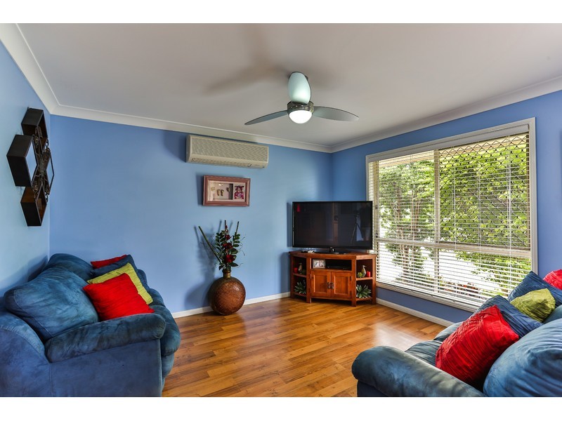 8 Roderick Drive, Cotswold Hills QLD 4350