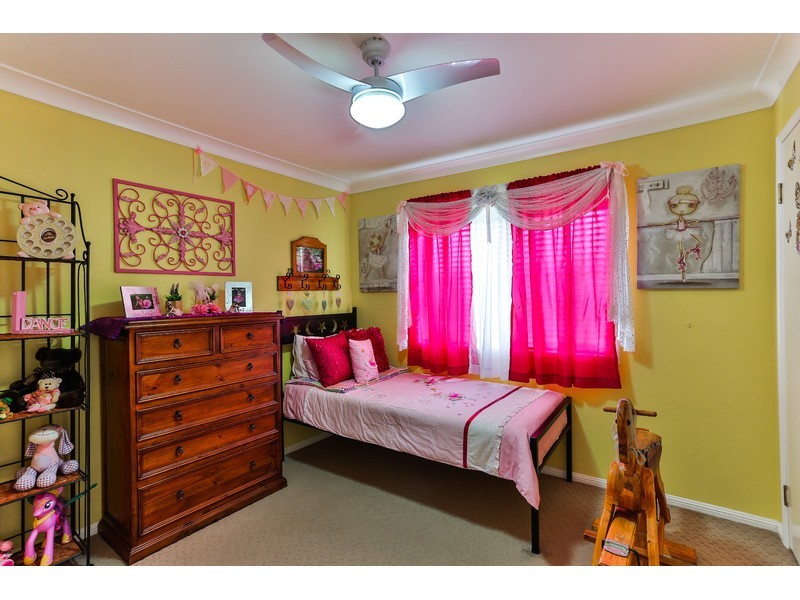 8 Roderick Drive, Cotswold Hills QLD 4350