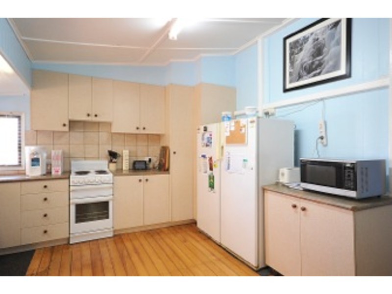 4 Braemar Street, South Toowoomba QLD 4350