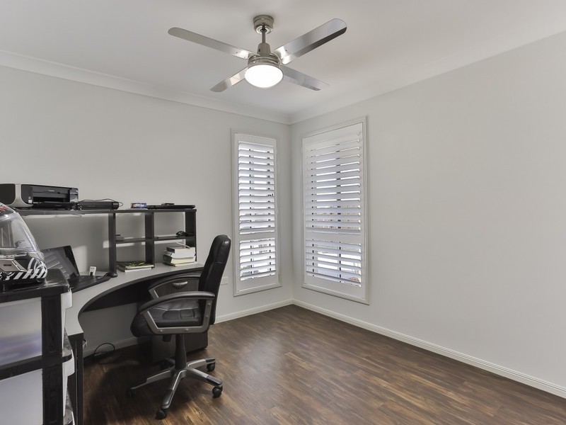 10 Tempest Drive, Glenvale QLD 4350