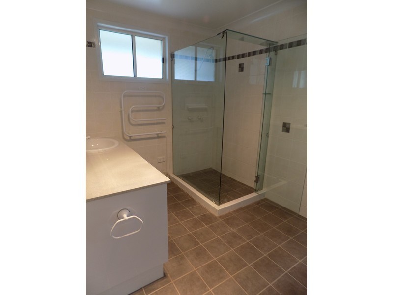 16 Stewart Street, Withcott QLD 4352