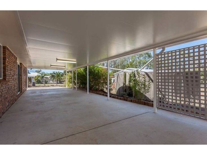 16 Stewart Street, Withcott QLD 4352