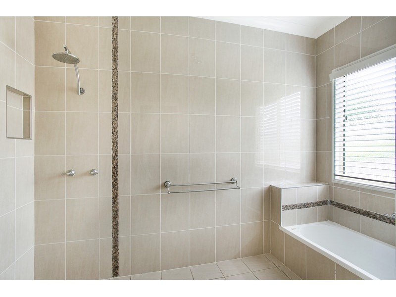 21 Edwin Street, Westbrook QLD 4350