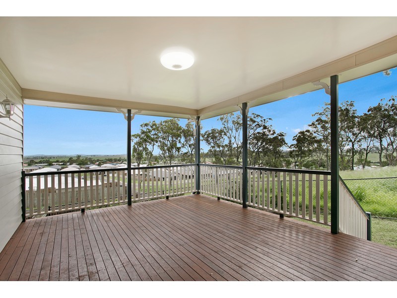 21 Edwin Street, Westbrook QLD 4350