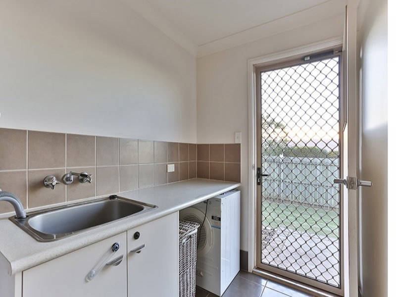 26 McClymont Drive, Rangeville QLD 4350