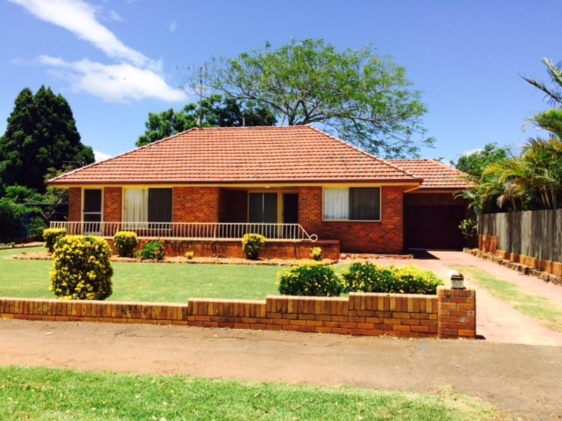 50 Taylor Street, Newtown QLD 4350