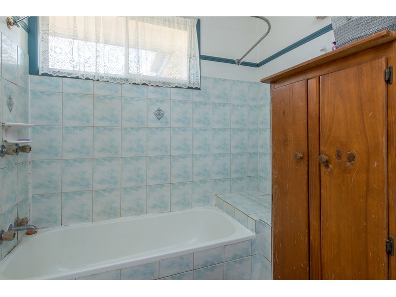 304A South Street, Harristown QLD 4350