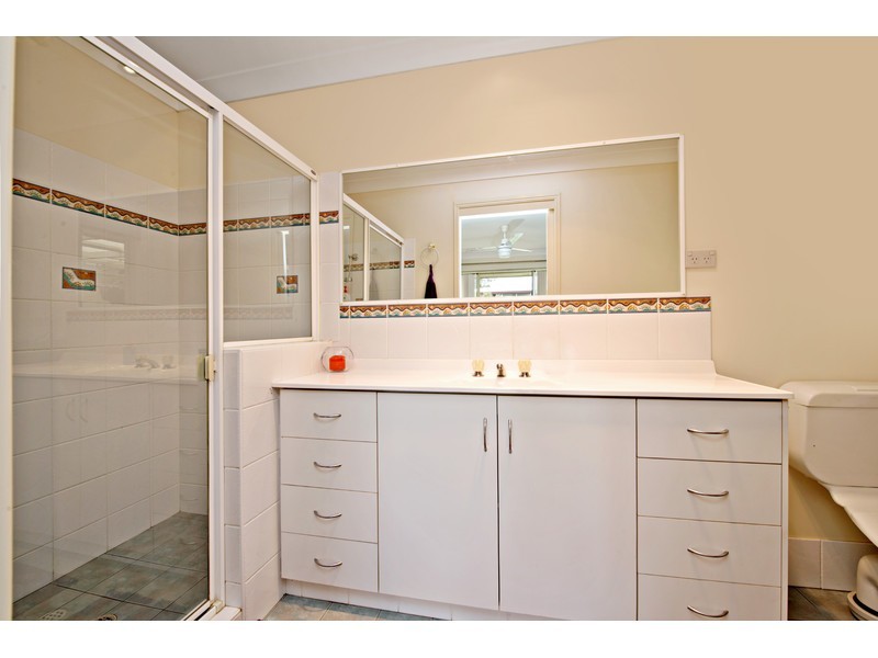 10 Odassa Street, Goombungee QLD 4354