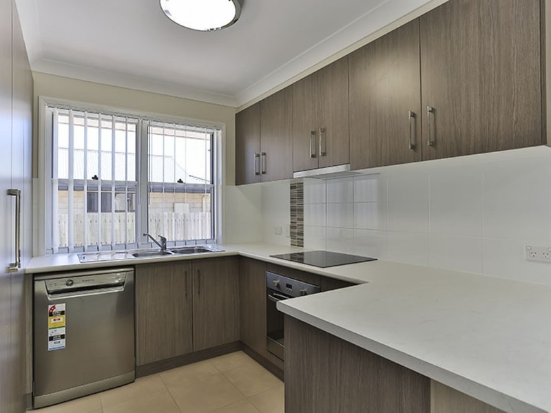 1/429 West Street, Darling Heights QLD 4350