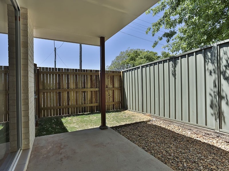 1/429 West Street, Darling Heights QLD 4350
