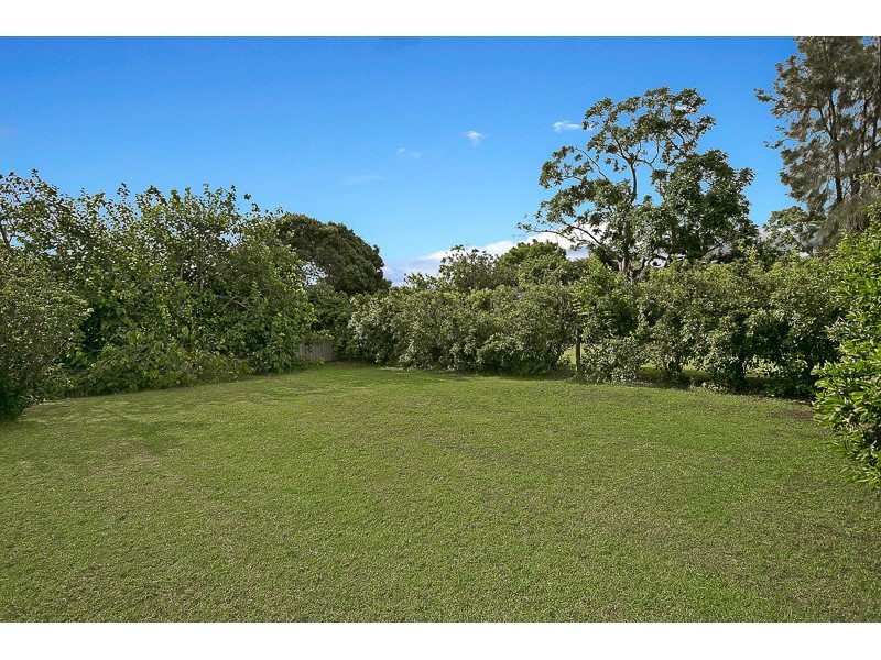 55 Mary Street, Mount Lofty QLD 4350