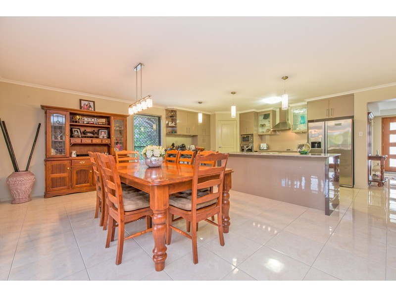 4 Volp Court, Highfields QLD 4352